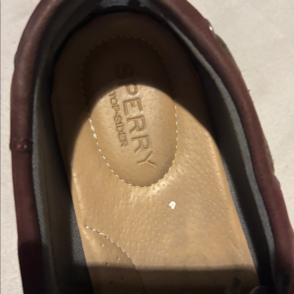 Sperry women’s Deep Burgundy Leather Boat Shoes - Picture 3 of 4